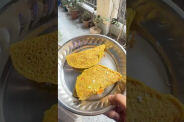 Sprouts chilla #healthy #weightloss #chilla #breakfast #nutrition #ytshorts #yummy #quickrecipe