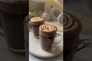 Winter special Hot Chocolate Coffee | Cafe style Coffee recipe #humbiharsehain #shortsfeed #viral