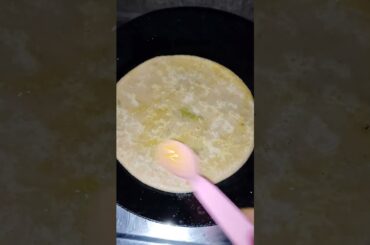 pratha recipe #viral #food #foodforfoodies #ytshorts #recipe #viralvideo #healthy dish