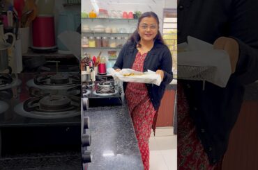 Methi se banaye crispy Healthy Snacks #sonalkirasoi Methi Mathri