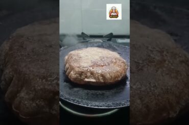 fluffy Raagi phulka like poori #fluffy paneer paratha#raagi recipes#dietfood#viralshorts #shorts