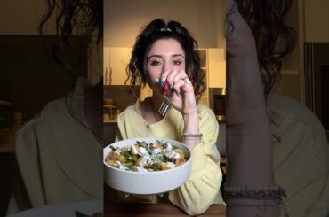 Roasted potato and green bean salad! Full recipe on IG! #recipe #healthyfood #healthyrecipes