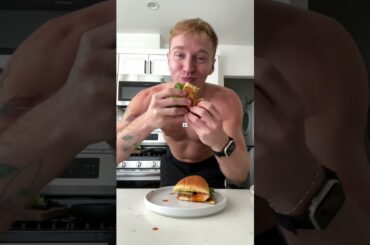 Clean nashville hot chicken In under 20 minutes? Yes! #healthy #recipes #easydinner