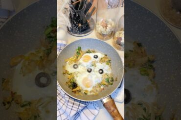 Spinach eggs | low calorie #egg #spinach #breakfast #healthy #protein #lowcalorie