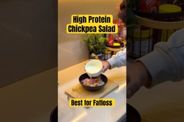 Try now! #highprotein #fatloss #dietplan #recipe #fatburningsecrets #chickpeasalad #shortsvideo