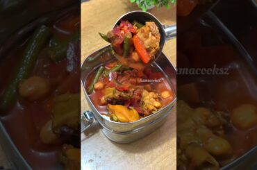 Lunch Recipe: Rice and Veg Chicken kulambu | snacks m fruit #shortsfeed #lunchideas #lunchbox