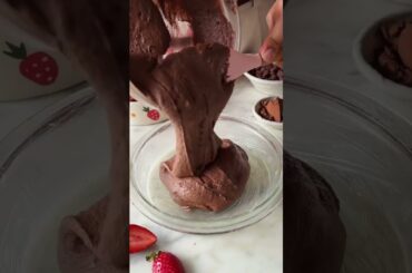 *7 MINUTE* RAGI STRAWBERRY CHOCOLATE CAKE #shorts