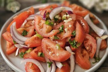Tomato Salad | How to make easy salad | healthy salad #@SweetOrSpicy821