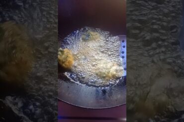 respect the cold#comedy#comedyfunny#viralvideo#trendingshorts#ytshorts#pohabesankanashta#funny#short