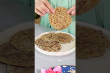 Healthy Travel Snack for Kids | Sweet Bajra Roti with Jaggery #kidsdelight #eveningsnacks