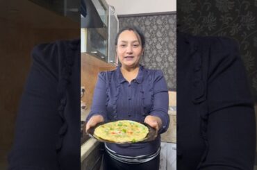 Vegetable Egg Omelette | Fully Loaded with Fresh Vegetables | Best Breakfast Recipe #shorts