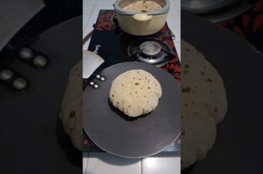 Roti fulane ka sehi tarika #ytshorts #roti #chapati #health #breakfast #priyarlifestyle #shortsfeed