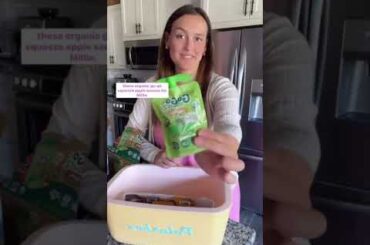 Healthy Road Trip Snacks for Kids | Mom Hacks for Stress Free Travel