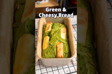Healthy bread with Spinach, Broccoli and Cheese #greenbread