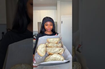 Healthy Morning Routine: Delicious Avocado Breakfast Sandwich #HealthyEats #AvocadoLove