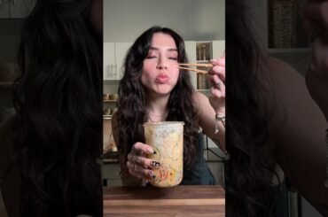 Cucumber chicken salad jar??? #healthyfood #healthyrecipes #recipe