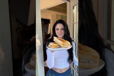 Classic Tuna Melt!  Honestly one of my favorite sandwiches! #sandwich #cooking #easyrecipe