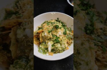 diet friendly khakhra chaat #shorts #viralshorts #viralfood #food #recipe #khakhrarecipe #healthy