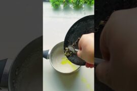 Instant Suji Breakfast Recipe|Healthy Uttapam Or Chila|Suji Recipe #Viral #Trending #Shorts#Veg#Suji