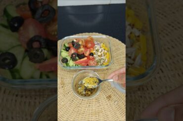 Fresh Salad at Office: Easy Packing Idea#rjhealthyworld #shots #lunchbox #saladrecipeforweightloss