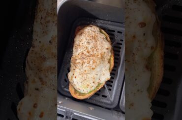 quick healthy high protein snack idea #cottagecheese #airfryer #healthysnack