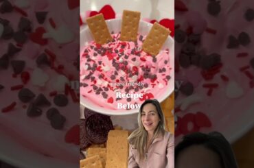 Healthier Valentines Dip! #easyrecipe #healthyrecipes #healthyswaps #dessertideas #lowsugar