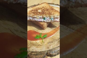 Healthy Curd Sandwich | No Mayo No Cheese | Easy Breakfast #diet #healthy #sandwich #viral #shorts