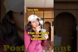 Everything I add in my Protein smoothie  #workout #youtubeshorts #shorts #shortsfeed #healthy