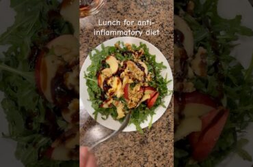 Arugula and nectarines salad recipes. Healthy salad for healthy living. #greensalad #saladdays