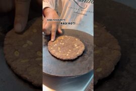 Bachcho Ka Favourite Ragi Roti #recipe #ragiroti #milletsrecipes #kids #healthy #breakfast #yt