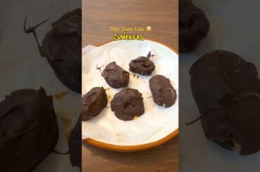 Snickers Stuffed Dates Recipe makes it SO easy to eat healthy #food  #chocolate #shorts #datessweet