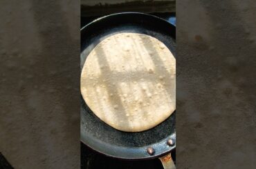 Roti fulane ka sehi tarika #roti #ytshorts #flatbread #chapati #information #healthy #phulka