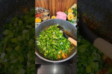 Authentic Rajasthani Hare Pyaz Sabzi | Quick & Healthy Spring Onion Recipe