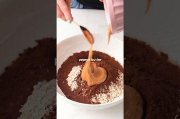 Stop Buying Granola Bars! (Make these instead) #healthybaking #healthysnack #healthybreakfast