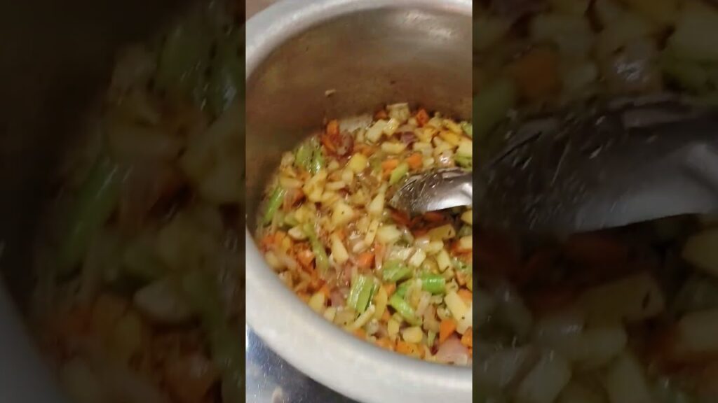 vegetable poha breakfast #viralvideo #youtubeshorts #healthy breakfast recipes #