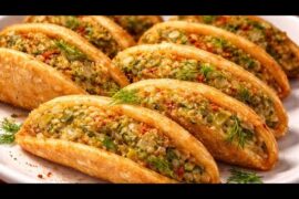 Protein Rich Steamed Healthy Breakfast Recipe With Green Chilli Tomato Chutney / Easy Tiffin Box