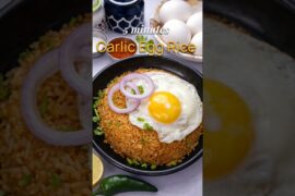 Only 5 Minutes! Spicy Garlic Egg Rice Recipe. #shorts #food #cooking #eggrice #viral #trending #fyp