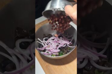 Crispy, Low-Fat, & Delicious Home-Style Cold Dish - A Refreshing Treat