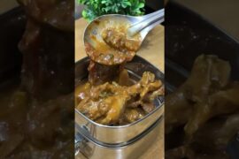 Lunch Recipe: Chapati n chicken kulambu | snacks n fruit #shortsfeed #lunchbox #lunchideas