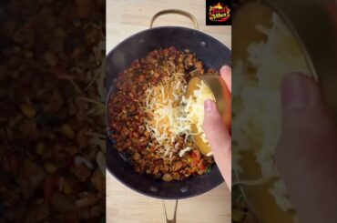 Healthy Crunchy Cheesy Chicken Sandwich | High Protein Crispy Delight #foodshorts