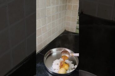 Healthy lunch plate.. egg kulumbu,mango,palakeerai kootu