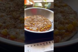 Leftover Roti Pizza || #shorts #recipe #pizza #wheatpizza #healthyrecipes