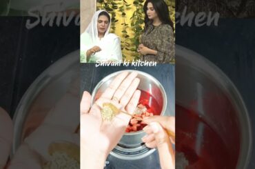 Chukandar Gajar ka Healthy Soup for Glowing Skin by Naima Apa #health #healthy #ytshorts #viral