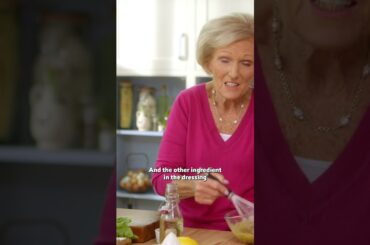 Healthy tuna and avocado salad recipe | Mary Berry's Foolproof Cooking | Mary Berry