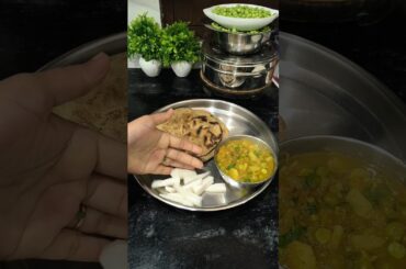 healthy dinner #bajarekiroti #kiranzayka #shortsfeed #ytshorts #recipe #roti#dinner