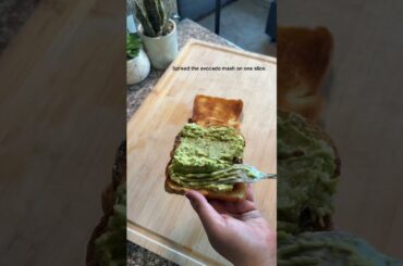 Avacado sandwich recipe | healthy breakfast recipe #dietfood #healthyrecipes #avacadotoast #foodreel