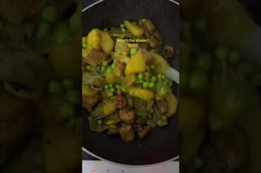 Day 11/30 Quick Mix Vegetable Curry | Healthy Dinner Idea #recipe #shortvideo #food #cooking