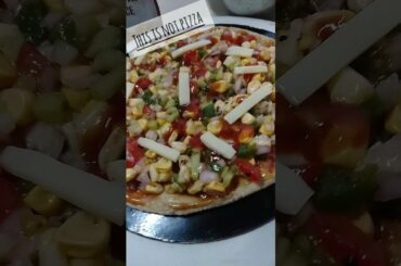 Neena Gupta's Rotizza Recipe#rotipizzarecipe #celebritymeals #viralpizza#foodie#cookingvlog #rotizza