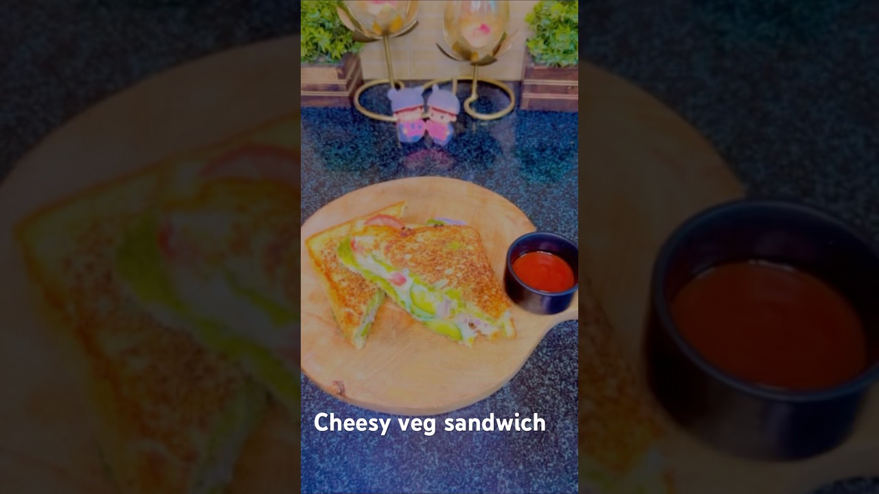5-Minute Veg Cheese Sandwich| Quick & healthy breakfast ideas #chefranveerbrar#cheesesandwich 5-Minute Veg Cheese Sandwich| Quick & healthy breakfast ideas #chefranveerbrar#cheesesandwich