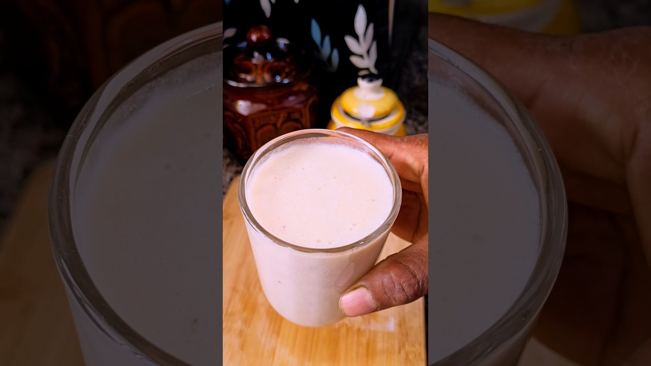 Banana Milkshake / Healthy Drink / Simple breakfast recipes / Yummy food #shorts #viral #video Banana Milkshake / Healthy Drink / Simple breakfast recipes / Yummy food #shorts #viral #video
